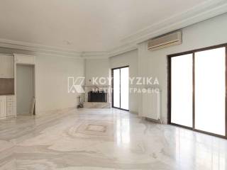 Σαλοκουζίνα