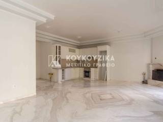 Σαλοκουζίνα