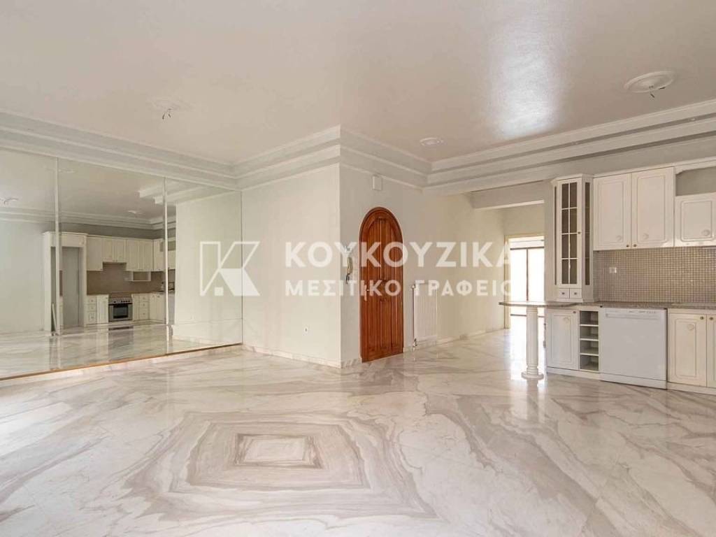 Σαλοκουζίνα