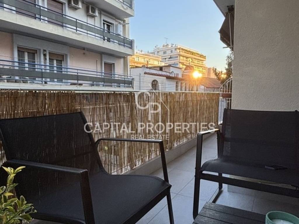 Θέα από μπαλκόνι