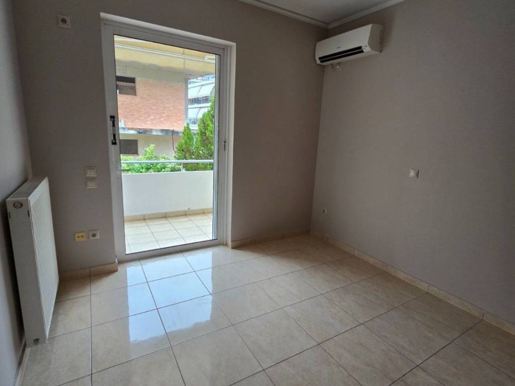 ΜΠΑΛΚΟΝΟΠΟΡΤΑ ΥΠΝΟΔΩΜΑΤΙΟΥ