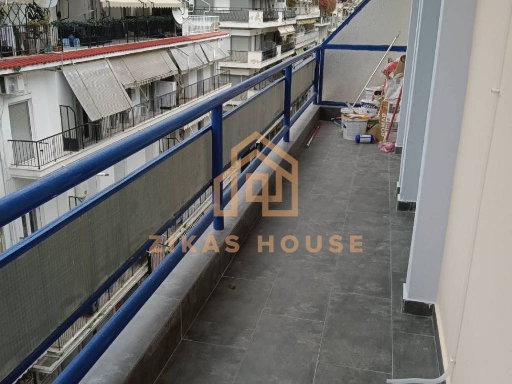 Θέα από μπαλκόνι