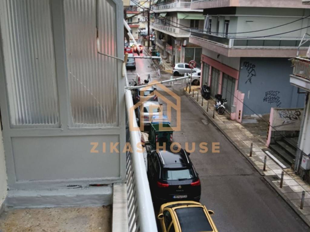 Θέα από μπαλκόνι