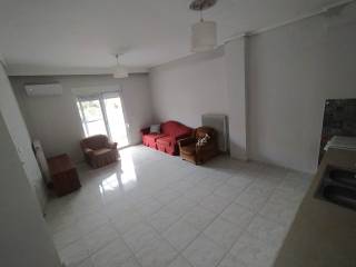 ANYPLACE MESITIKES YPERESIES