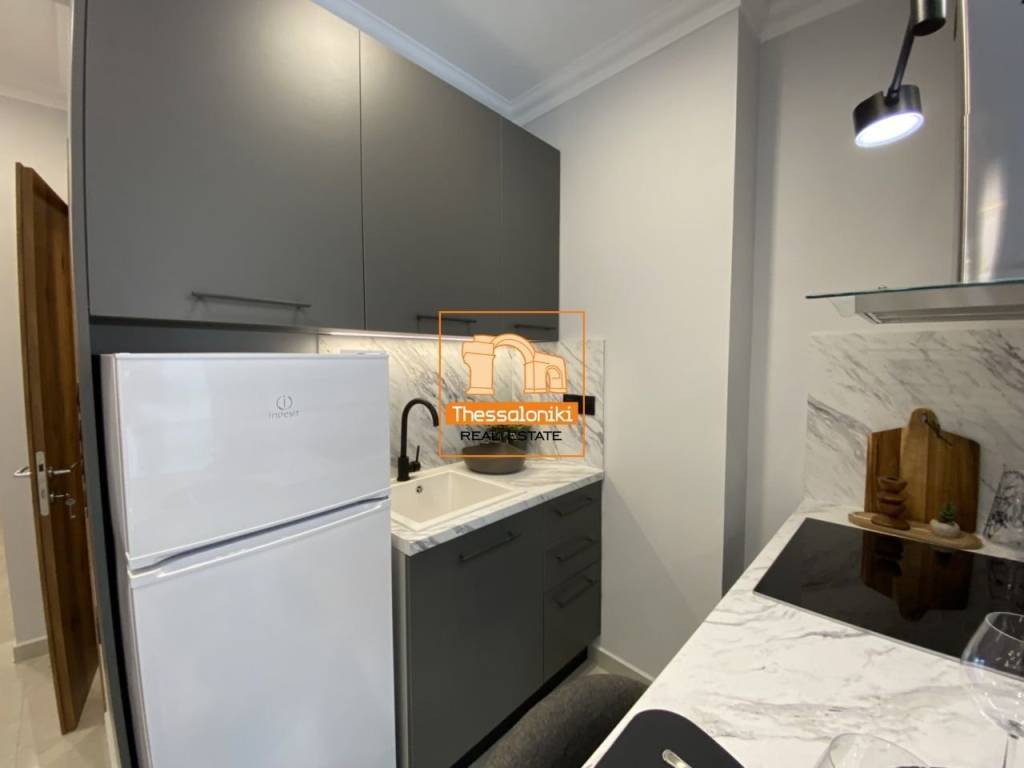 Πλ. Ναυαρίνου, Γκαρσονιέρα, 38 τ.μ.