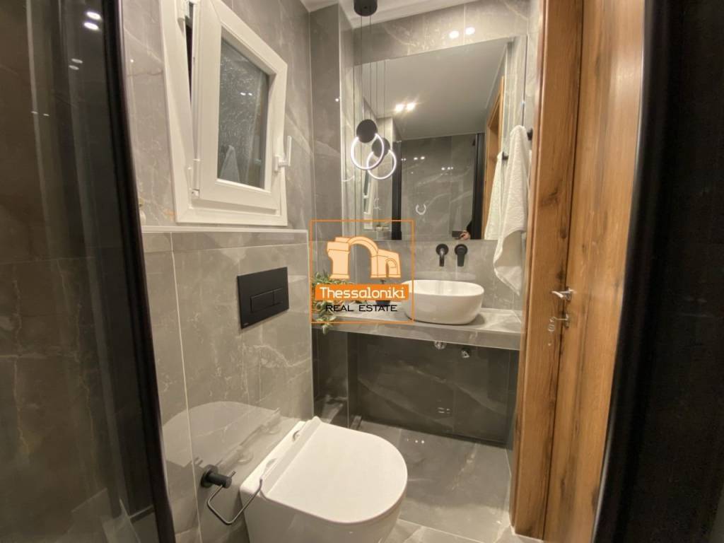 Πλ. Ναυαρίνου, Γκαρσονιέρα, 38 τ.μ.