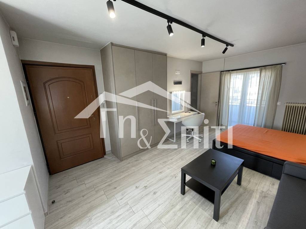 Σαλοκουζίνα