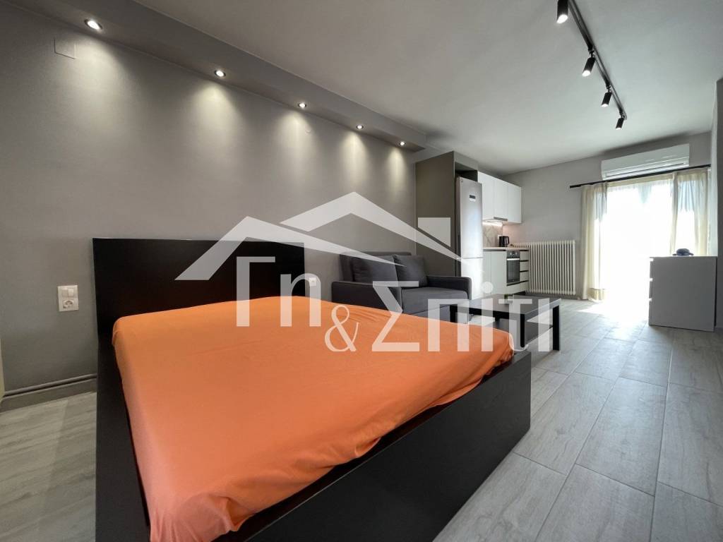 Σαλοκουζίνα