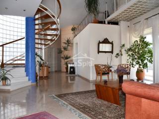 ΑΠΟΨΗ ΚΑΘΙΣΤΙΚΟΥ