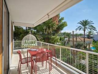 Θέα από μπαλκόνι