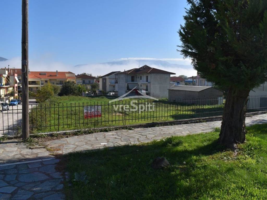 Φωτογραφίες οικοπέδου.