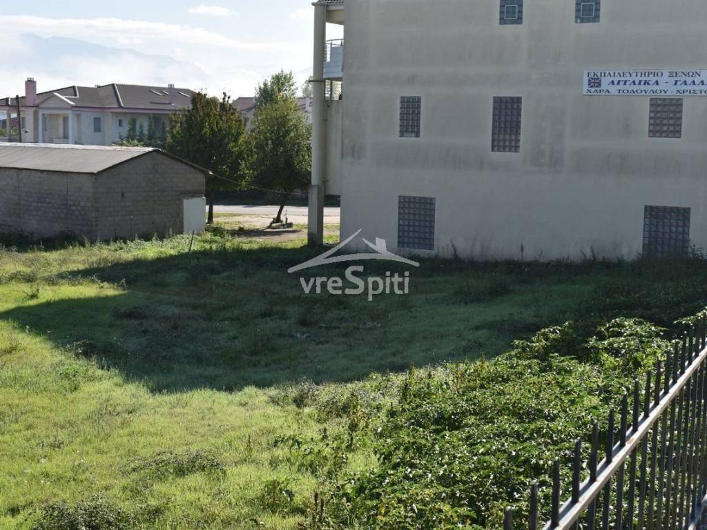 Φωτογραφίες οικοπέδου.