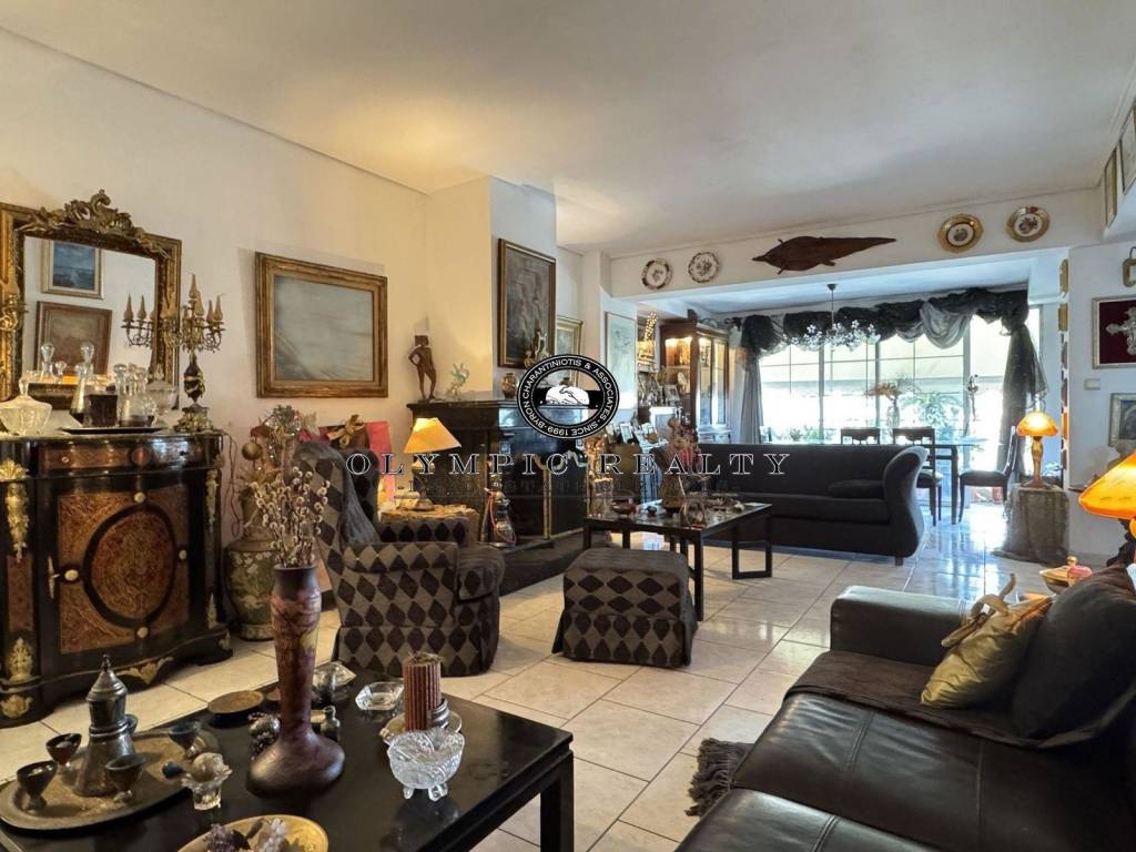 Εσωτερικοι χώροι