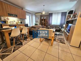 4ος όροφος ★ 3 υπνοδωμάτια ★ 2Κλιματιστικά ★ Ηλεκτρικές συσκευές