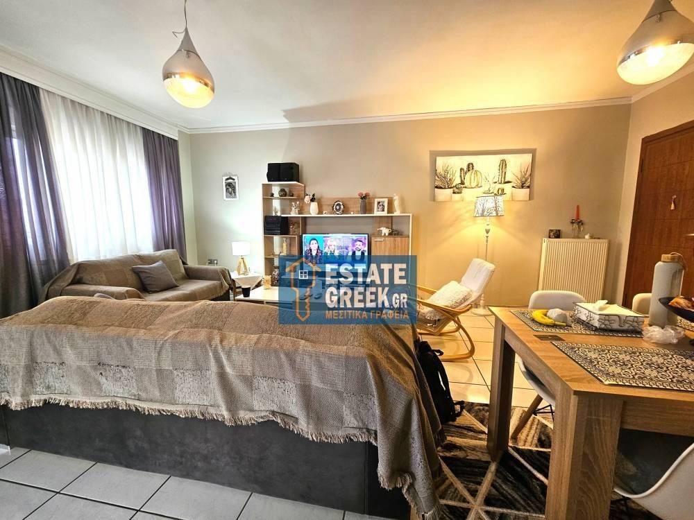 4ος όροφος ★ 3 υπνοδωμάτια ★ 2Κλιματιστικά ★ Ηλεκτρικές συσκευές