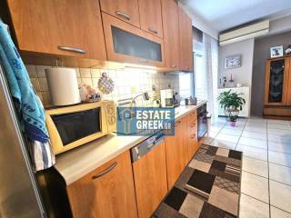 4ος όροφος ★ 3 υπνοδωμάτια ★ 2Κλιματιστικά ★ Ηλεκτρικές συσκευές