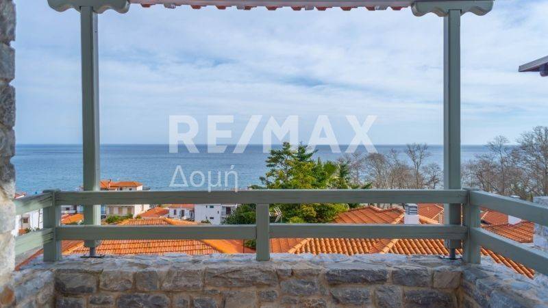 Θέα από μπαλκόνι