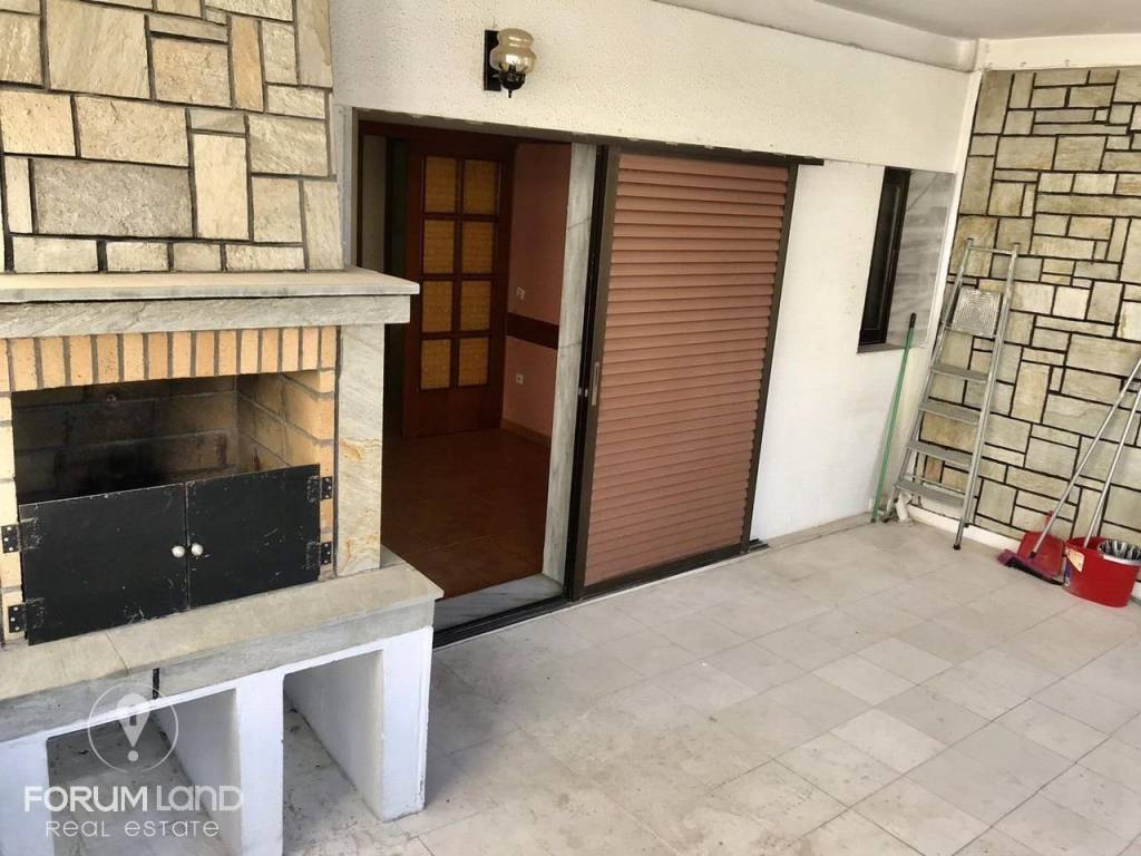 Forumland Real Estate, Μπάρμπεκιου