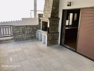 Forumland Real Estate, Βεράντες