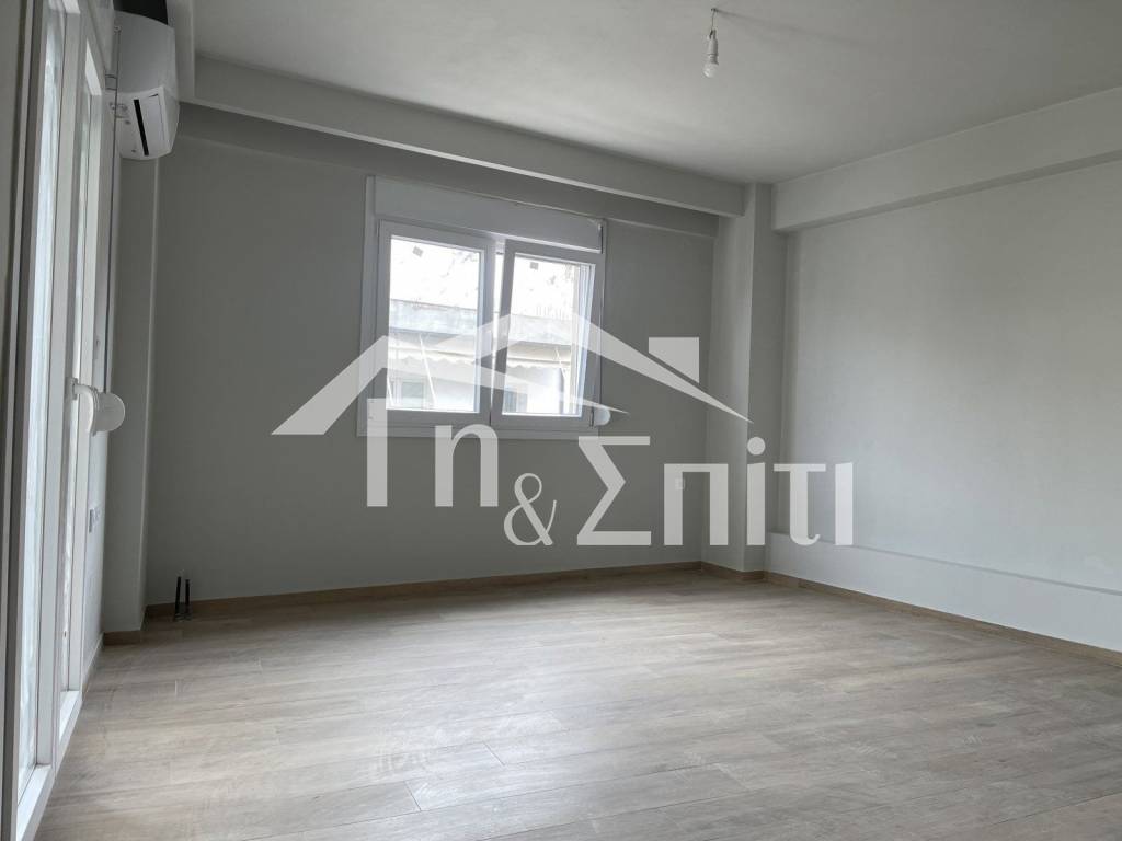 Σαλοκουζίνα