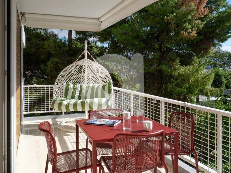 Θέα από μπαλκόνι