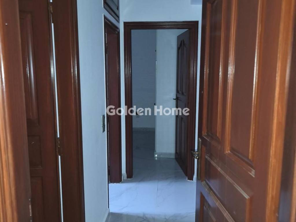 Χολ - Διάδρομος