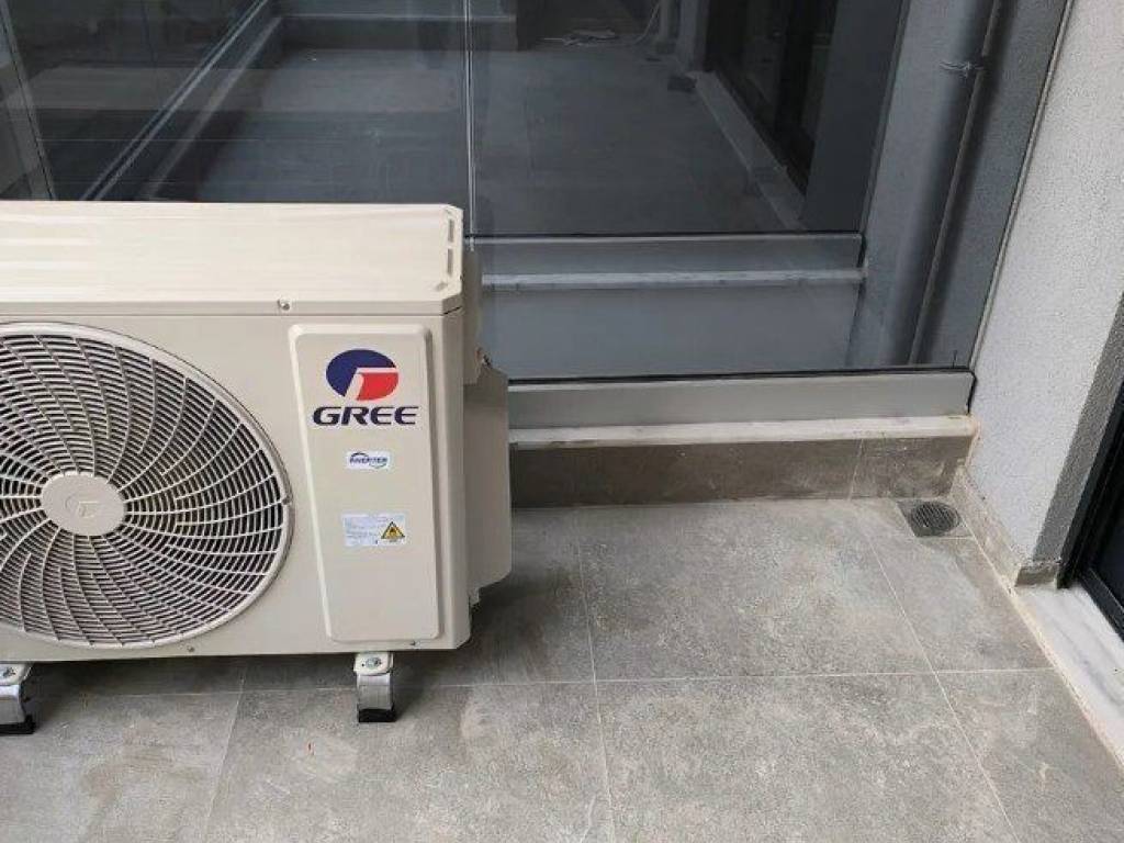 Forumland Real Estate, Μπαλκόνι