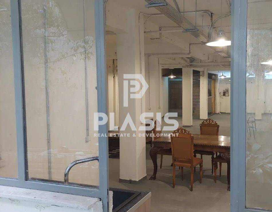 Εσωτερικοι χώροι