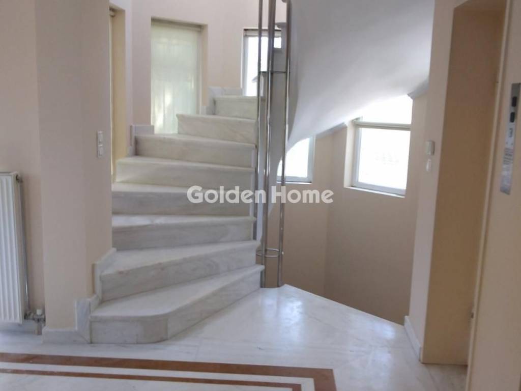 Ανελκυστήρας