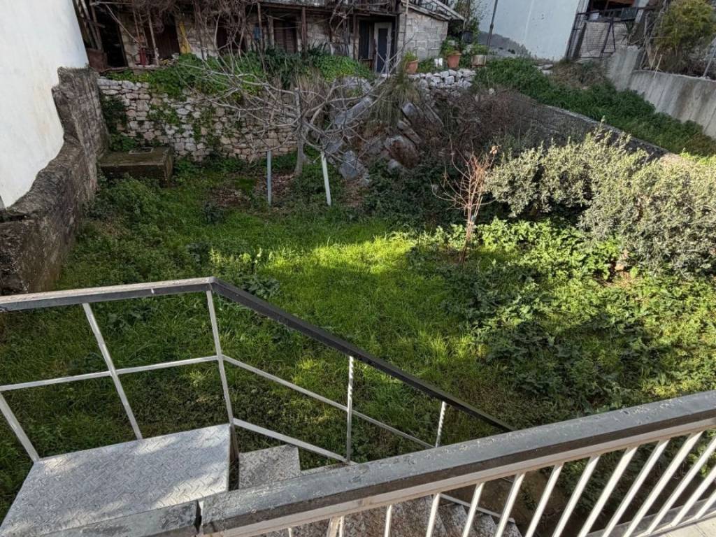 ΞΕΧΩΡΙΣΤΟ ΟΙΚΟΠΕΔΟ