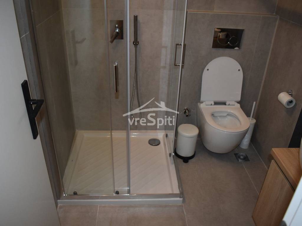 ΚΑΜΠΙΝΑ ΛΟΥΤΡΟΥ