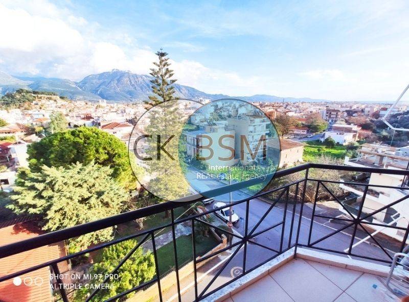 Θέα από μπαλκόνι