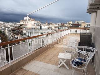 Θέα από μπαλκόνι