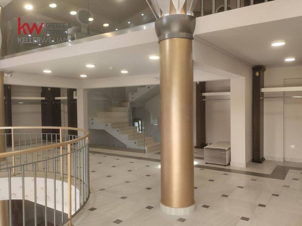 Εσωτερικοι χώροι