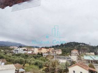 Θέα απο μπαλκόνι