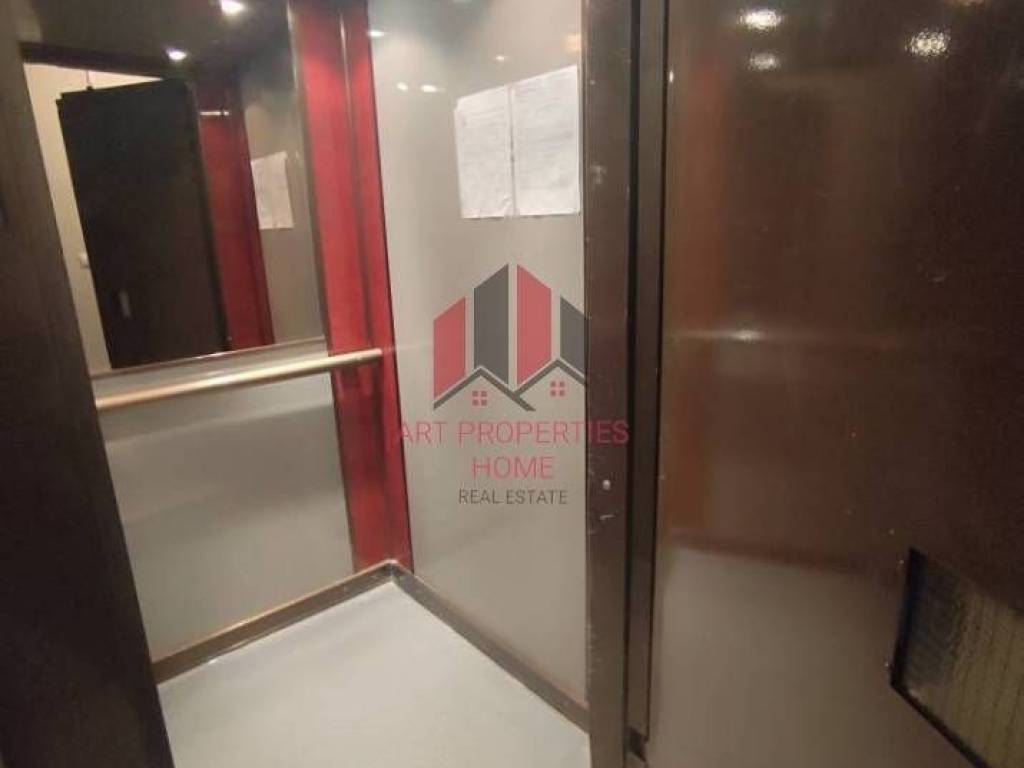 Γκαρσονιέρα