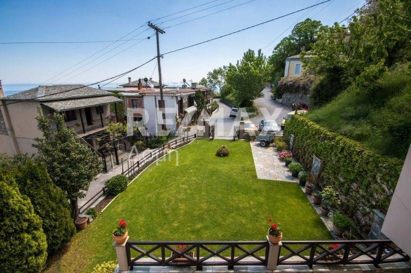 Θέα από μπαλκόνι