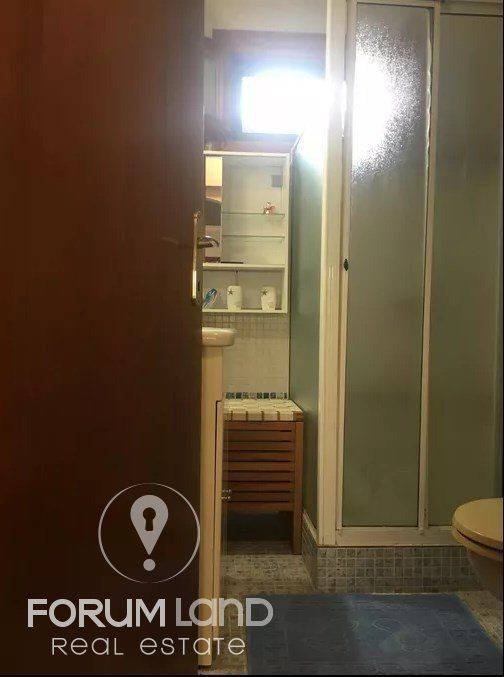 Forumland Real Estate, Μπάνιο με ντουζιέρα