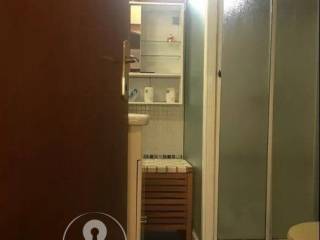 Forumland Real Estate, Μπάνιο με ντουζιέρα