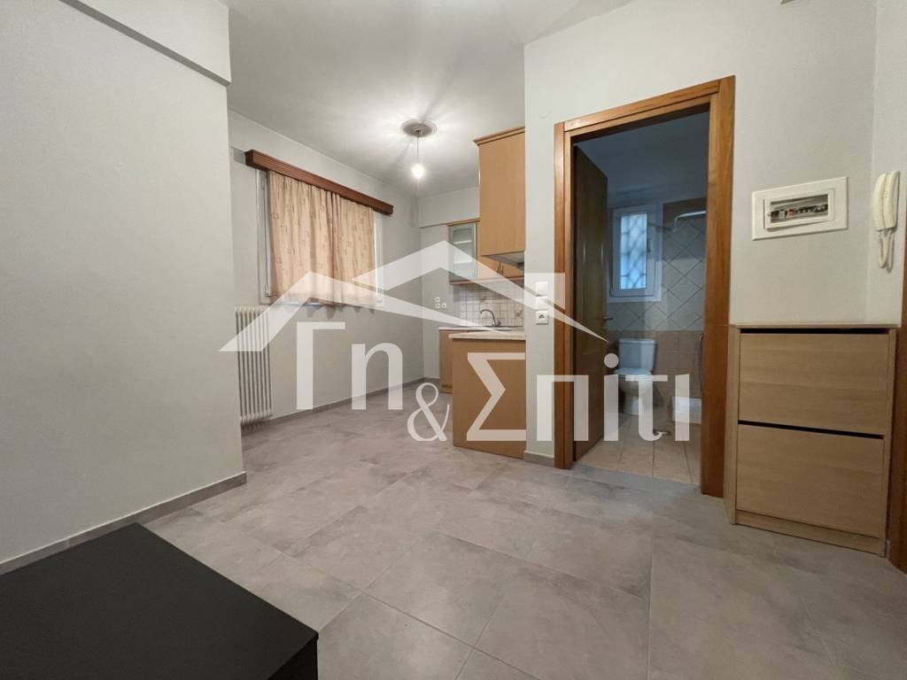 Σαλοκουζίνα