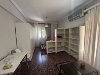 ΣΑΛΟΝΟΔΩΜΑΤΙΟ