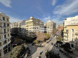 Θέα απο μπαλκόνι