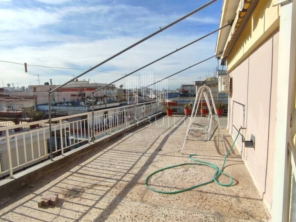 Θέα από μπαλκόνι