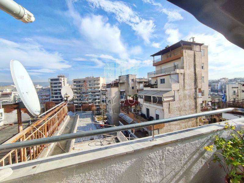 Θέα από μπαλκόνι