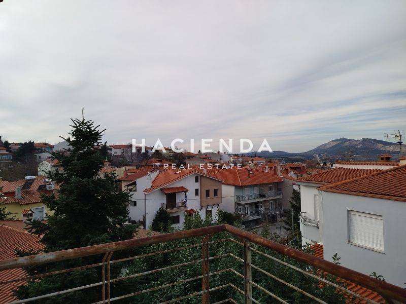 Θέα από μπαλκόνι