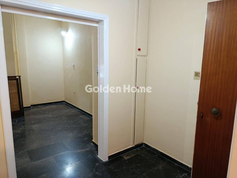 Χολ - Διάδρομος