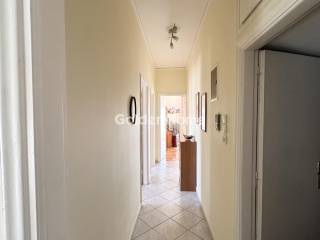 Χολ - Διάδρομος