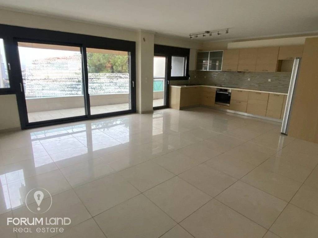 Forumland Real Estate, Σαλοκουζίνα