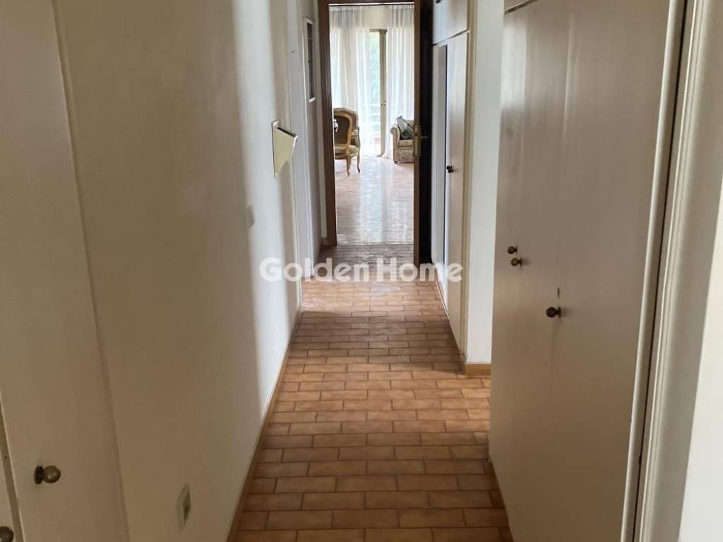 Χολ - Διάδρομος