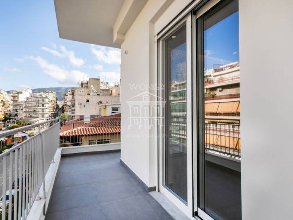 Θέα από μπαλκόνι